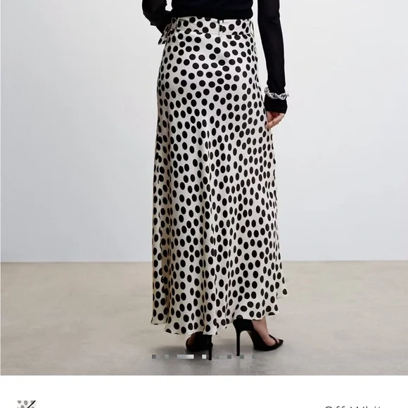 Elegant Black and White Polka Dot Skirt - Picture 2 of 7